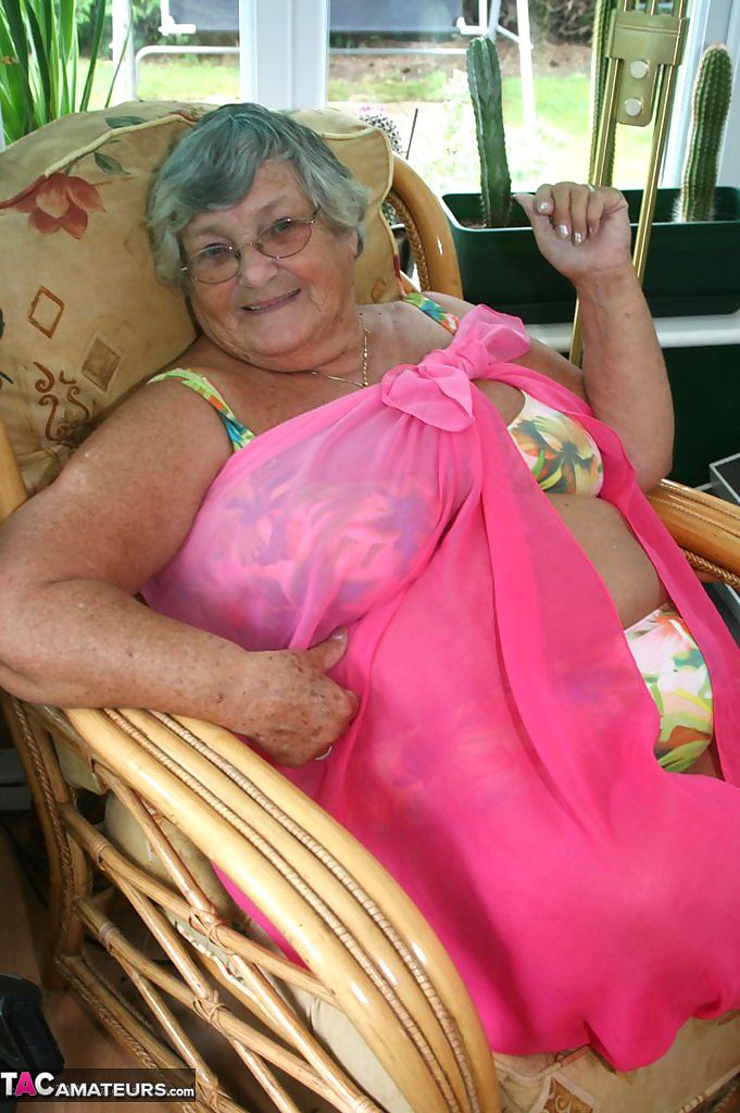Фото сексуальных толстых бабок